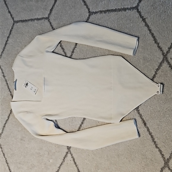 NWT Abercrombie White Long Sleeve Ottoman Bodysuit XS - Picture 3 of 5